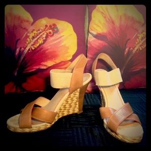 Tommy Bahama WHIST Leather Strap Wedged Heels 8B